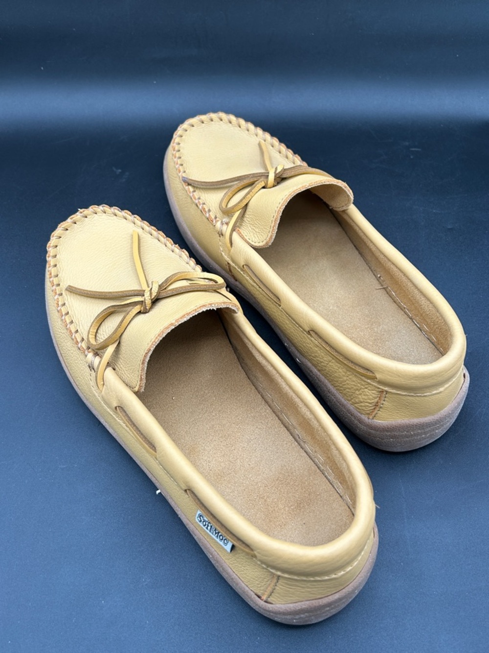 Men's Casual Leather Softmoc Moccasin Loafers in Light Tan